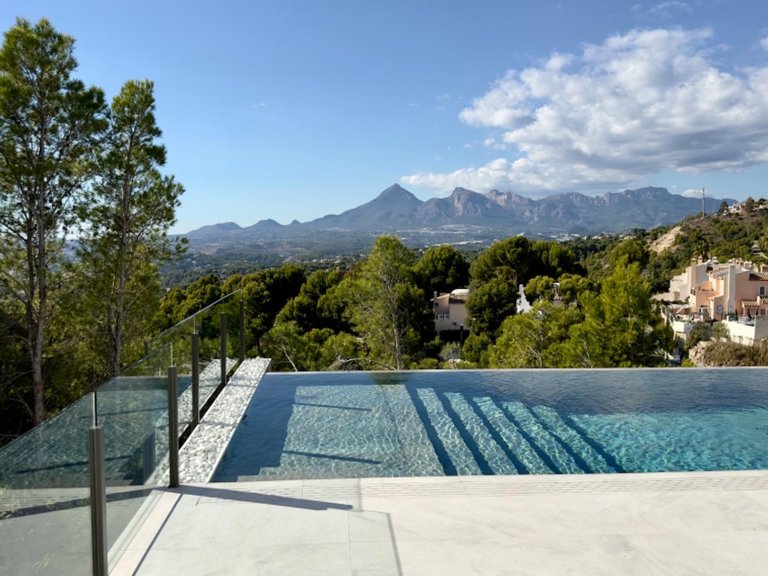 Villa for Sale in Altea, Alicante 5