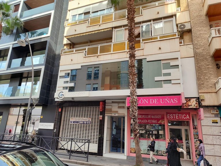 Apartment for Sale in Torrevieja, Alicante 1
