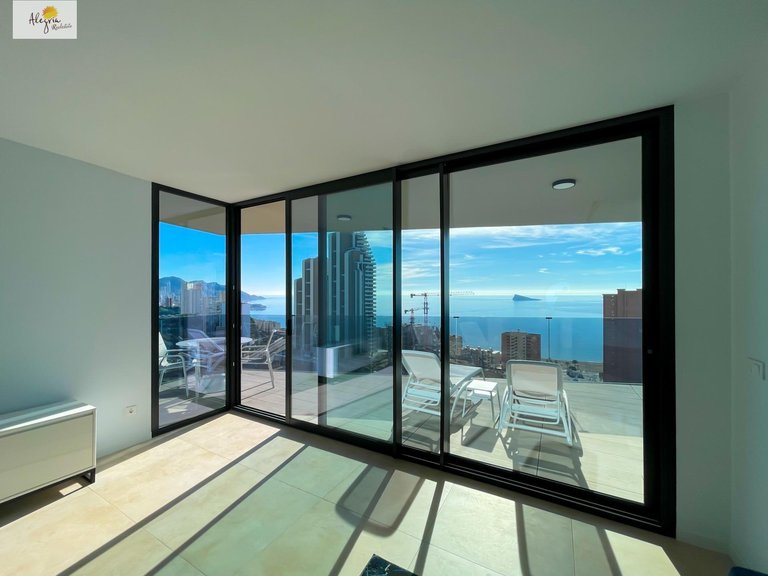Apartment for Sale in Benidorm, Alicante 1