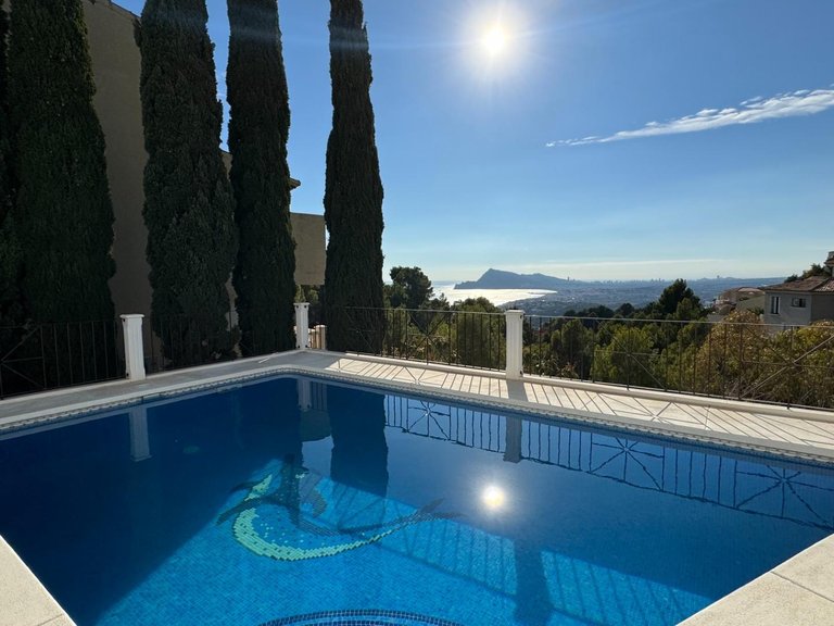 Villa for Sale in Altea, Alicante 1