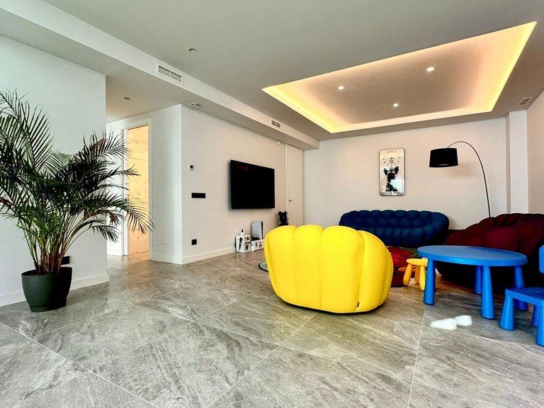 Villa for Sale in Finestrat, Alicante 10