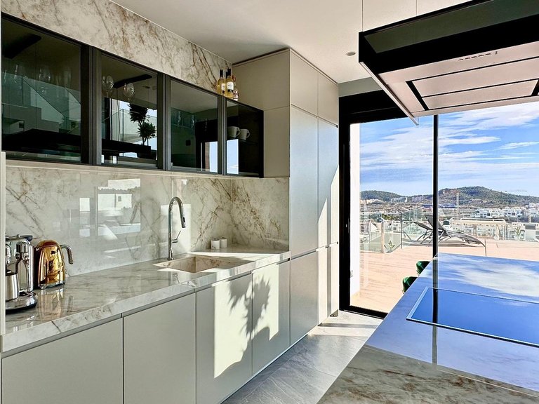 Villa for Sale in Finestrat, Alicante 7