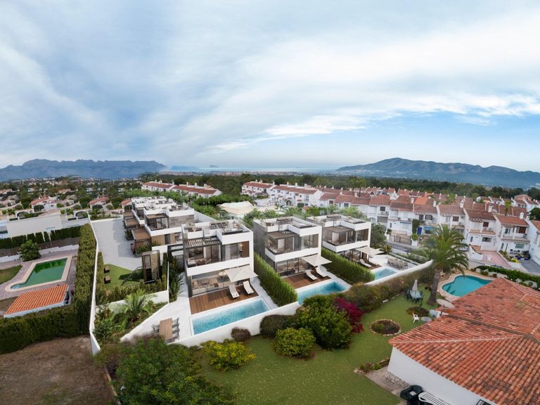 Villa for Sale in La Nucía, Alicante 6
