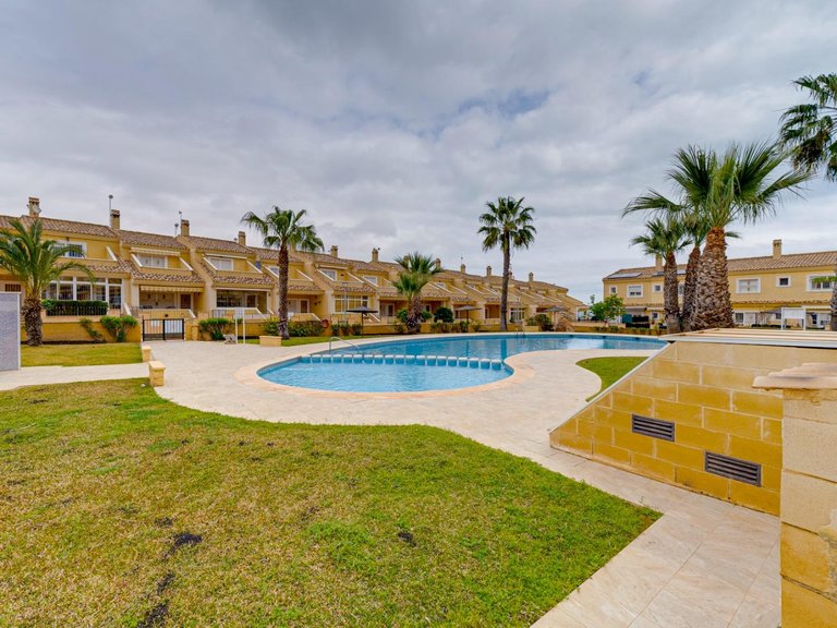 Villa for Sale in Torrevieja, Alicante 2