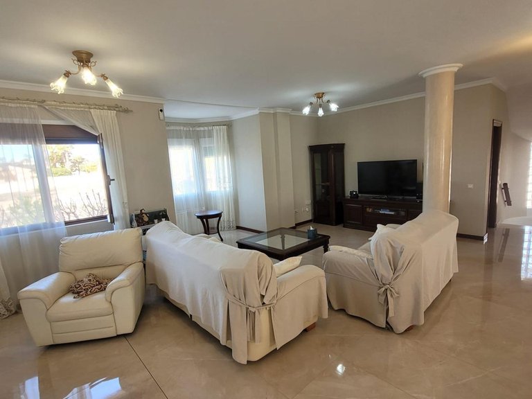 Villa for Sale in Ciudad Quesada, Alicante 5
