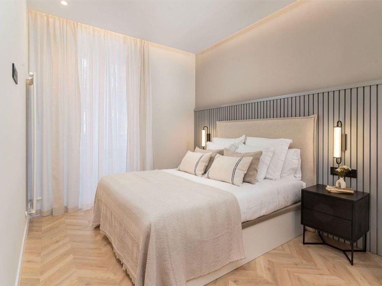 Apartment for Sale in Madrid, Madrid 5