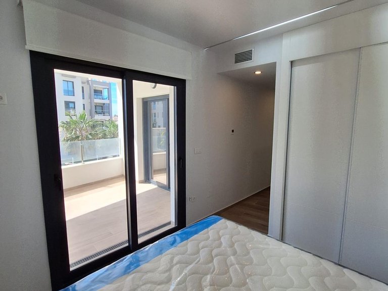Apartment for Sale in San Miguel De Salinas, Alicante 11