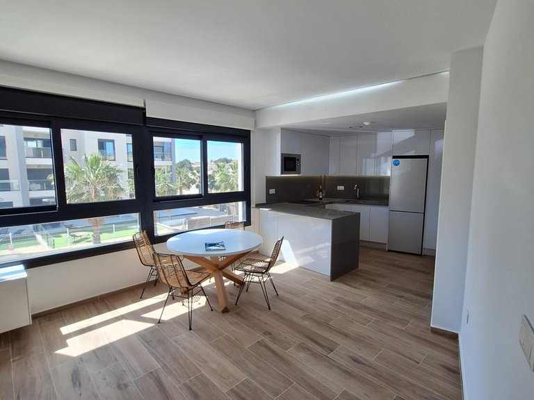 Apartment for Sale in San Miguel De Salinas, Alicante 12