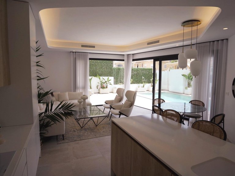Villa for Sale in Orihuela Costa, Alicante 7