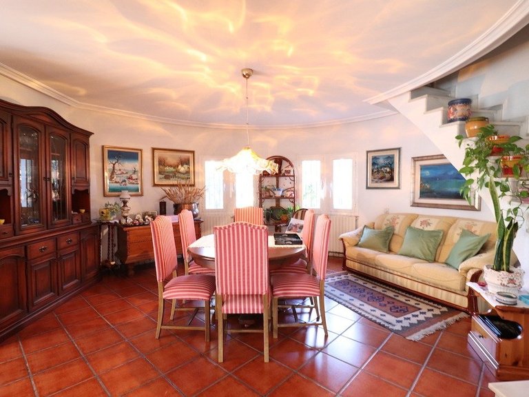 Villa for Sale in Torrevieja, Alicante 11