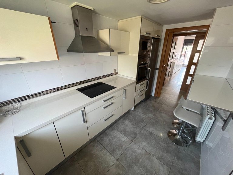 Apartment for Sale in Alicante, Alicante 4