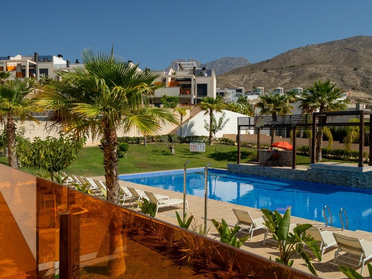 Apartment for Sale in Finestrat, Alicante 1
