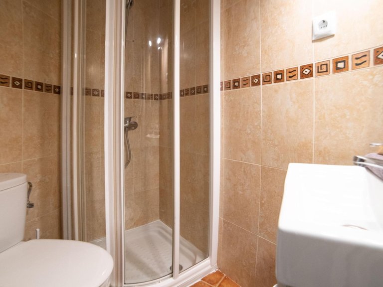 Apartment for Sale in Madrid, Madrid 9