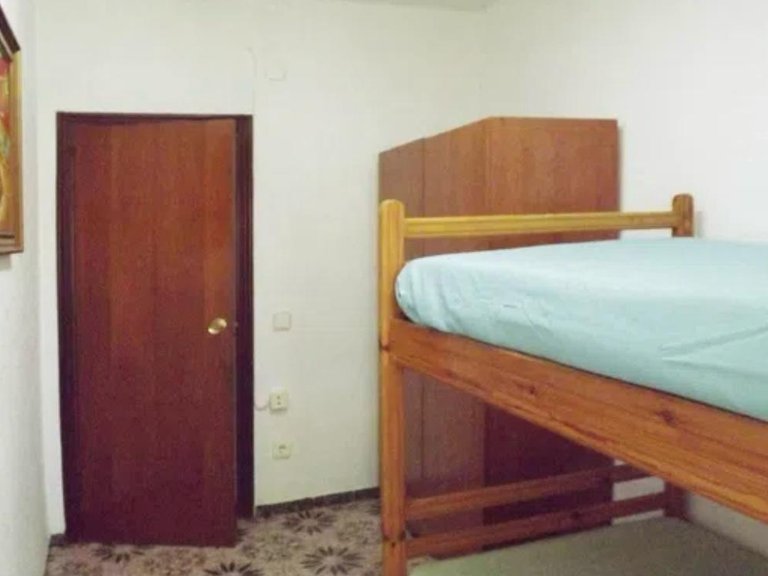 Apartment for Sale in Alicante, Alicante 12