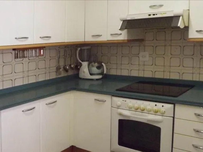 Apartment for Sale in Alicante, Alicante 13