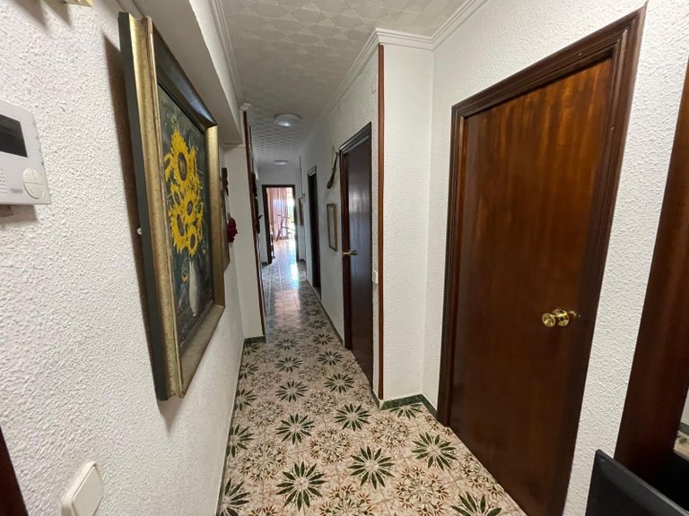 Apartment for Sale in Alicante, Alicante 3