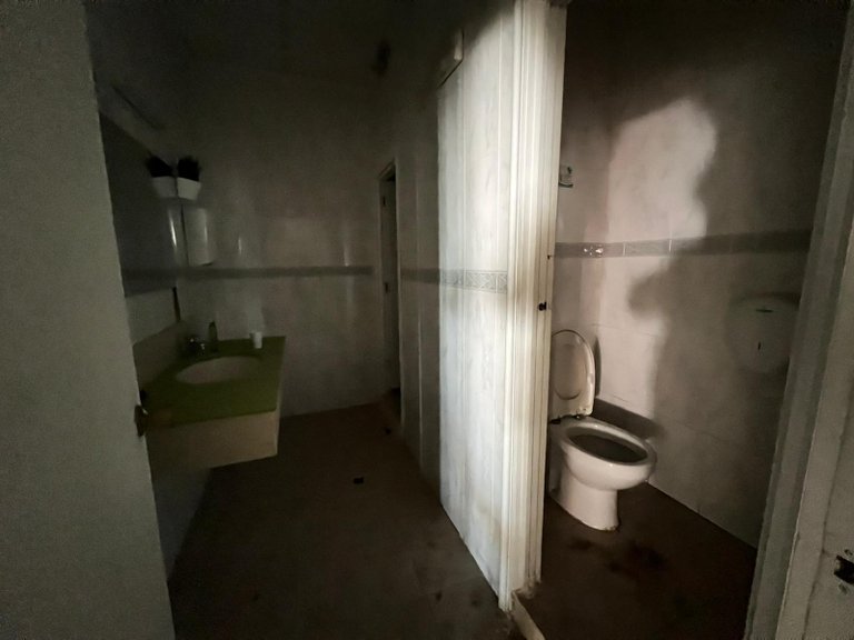 Commercial for Sale in Torrevieja, Alicante 12