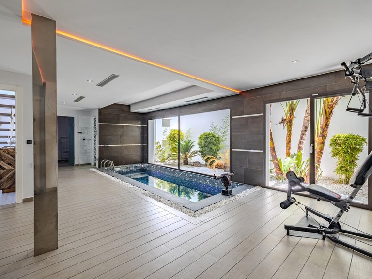 Villa for Sale in Jávea - Xàbia, Alicante 15