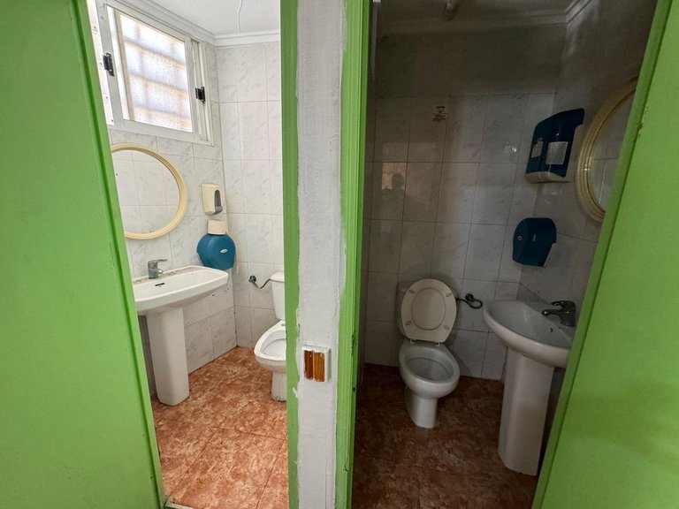 Commercial for Sale in Torrevieja, Alicante 13