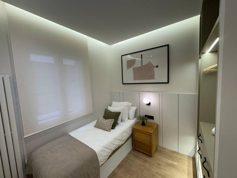 Apartment for Sale in Madrid, Madrid 13