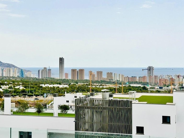 Apartment for Sale in Finestrat, Alicante 1