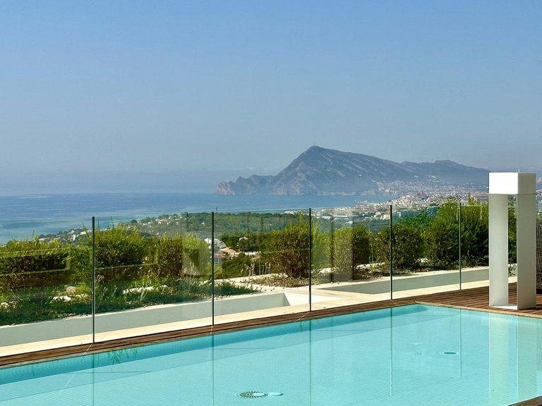 Villa for Sale in Altea, Alicante 12