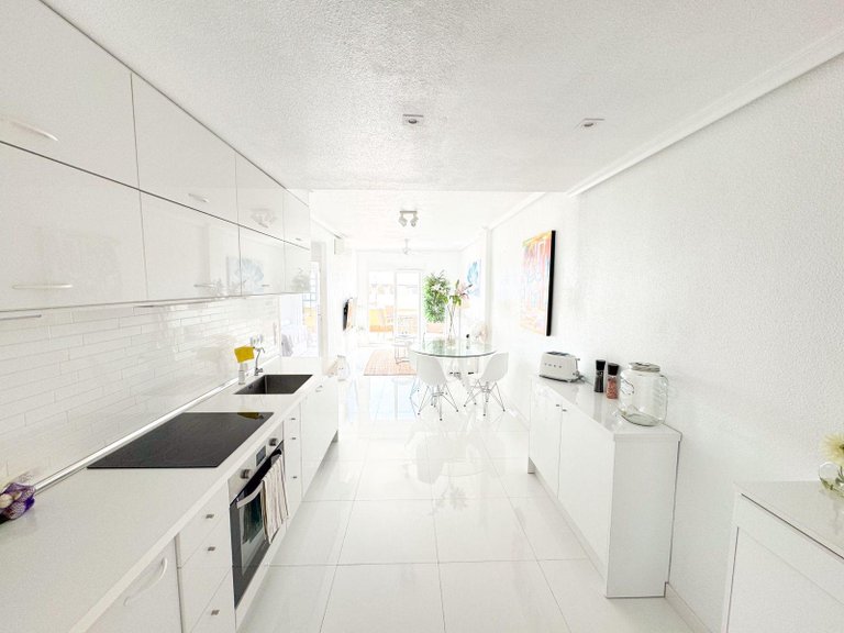 Apartment for Sale in Torrevieja, Alicante 8