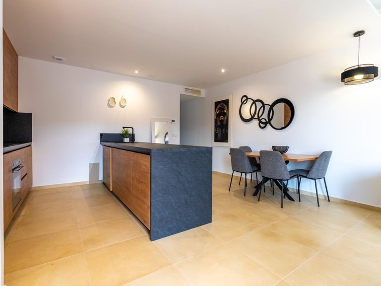 Villa for Sale in Finestrat, Alicante 11