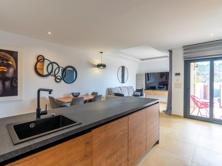 Villa for Sale in Finestrat, Alicante 12
