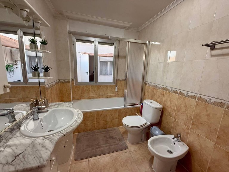 Apartment for Sale in Torrevieja, Alicante 17