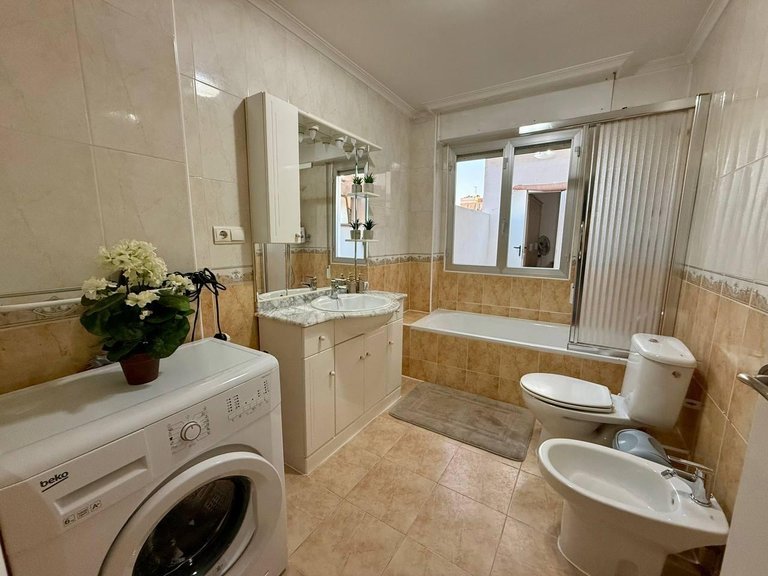 Apartment for Sale in Torrevieja, Alicante 18