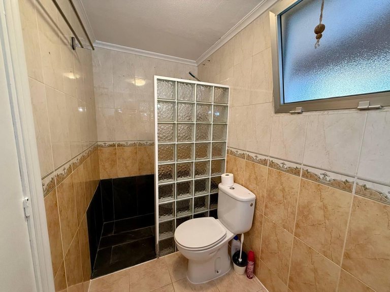 Apartment for Sale in Torrevieja, Alicante 31