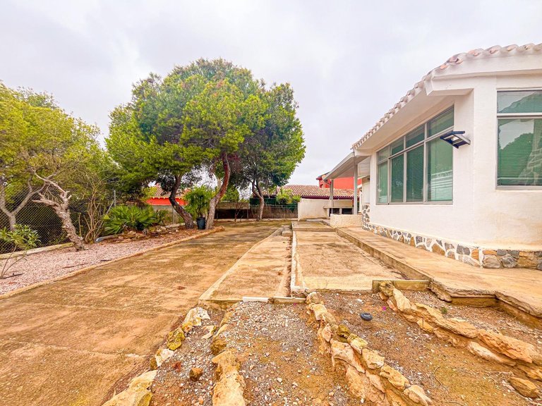 Villa for Sale in Torrevieja, Alicante 6