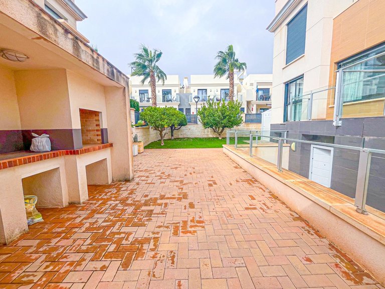 Villa for Sale in Orihuela Costa, Alicante 10