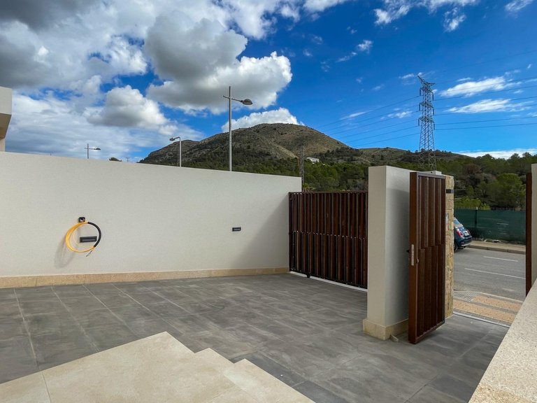 Villa for Sale in Finestrat, Alicante 8