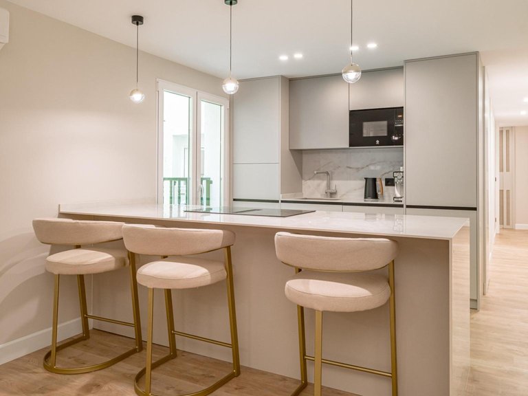 Apartment for Sale in Madrid, Madrid 2