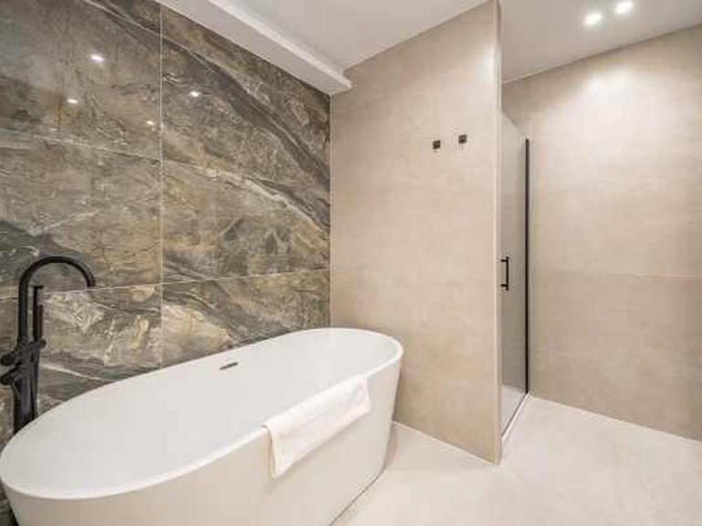 Apartment for Sale in Madrid, Madrid 10