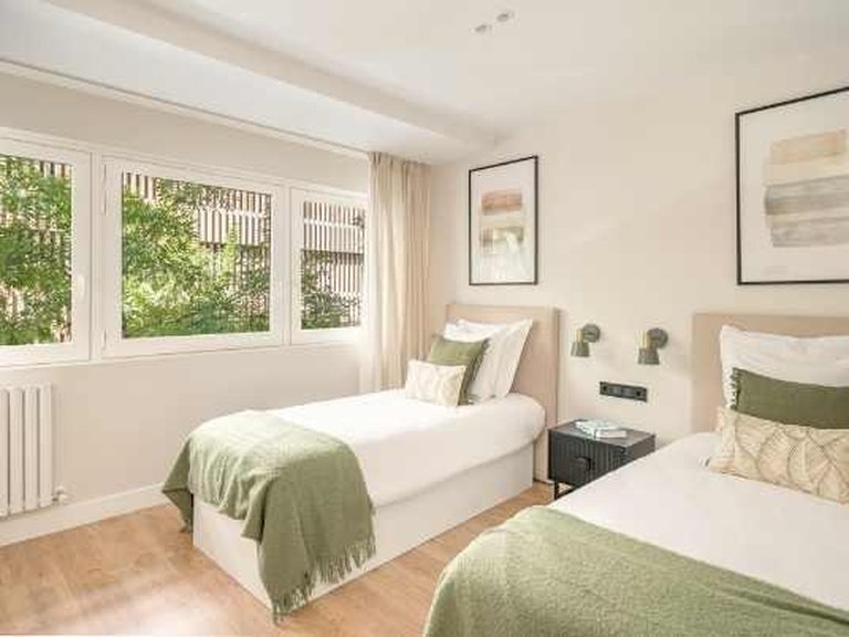Apartment for Sale in Madrid, Madrid 12