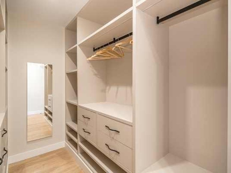 Apartment for Sale in Madrid, Madrid 13