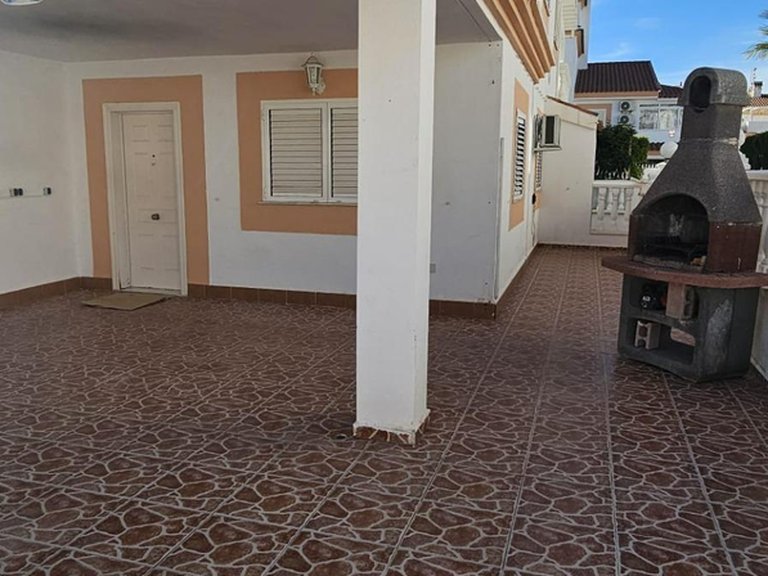 Town House for Sale in Orihuela Costa, Alicante 13