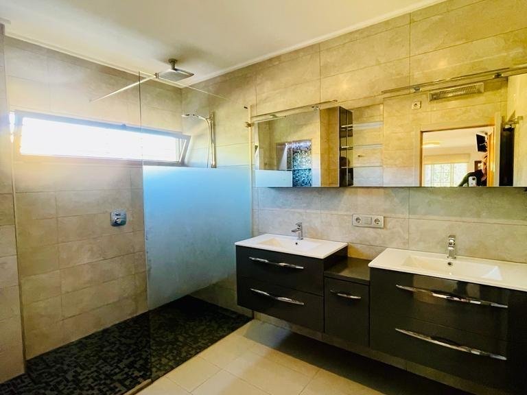 Villa for Sale in Torrevieja, Alicante 9
