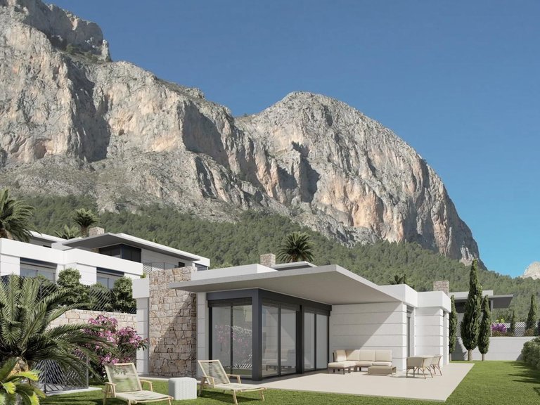 Villa for Sale in Polop, Alicante 12