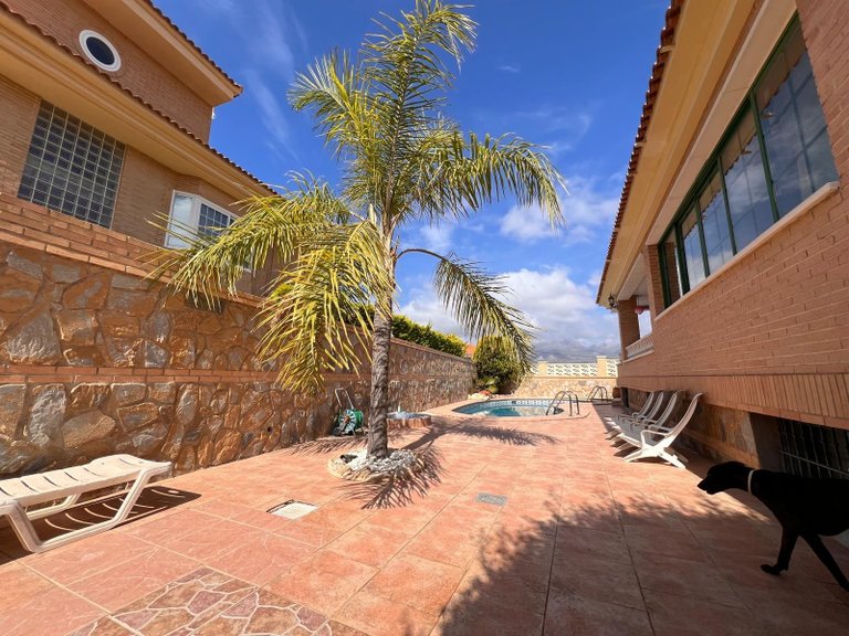 Villa for Sale in Benidorm, Alicante 8