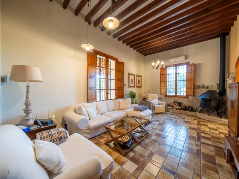 Villa for Sale in Mutxamel, Alicante 8
