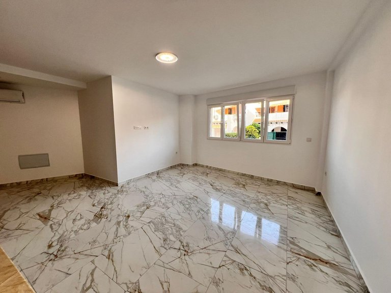 Apartment for Sale in Torrevieja, Alicante 2