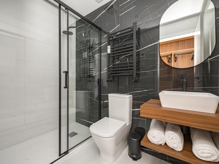 Apartment for Sale in Madrid, Madrid 8