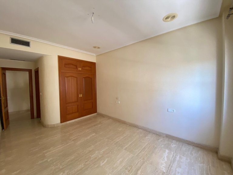 Apartment for Sale in Torrevieja, Alicante 11