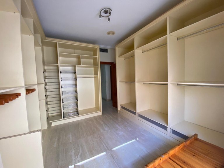Apartment for Sale in Torrevieja, Alicante 9
