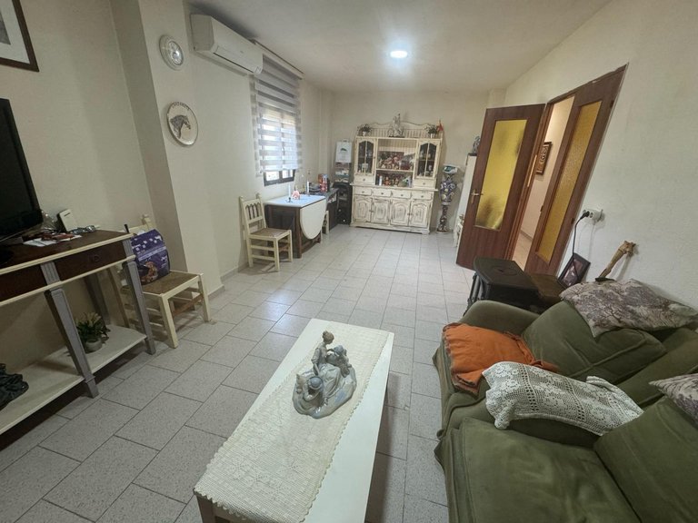 Villa for Sale in Riba - Roja De Turia, Valencia 10