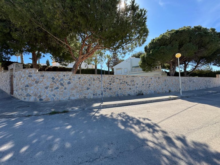 Villa for Sale in Cabo Roig, Alicante 2